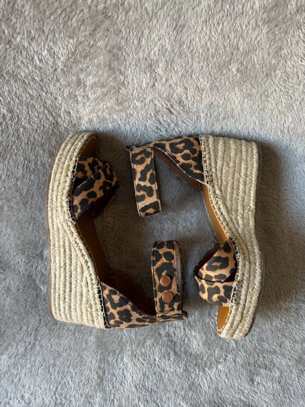 Franco Sarto Carlotta Leopard Animal Print Wedge Espadrilles Womens Size 8.5